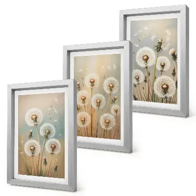 Trittico incorniciato fiori di tarassaco su sfondo dai colori pastello