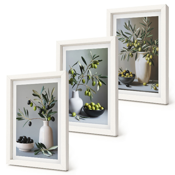 Trittico incorniciato Olive in vasi su uno sfondo di colori tenui