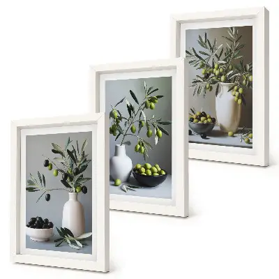 Trittico incorniciato olive in vasi su sfondo di colori tenui