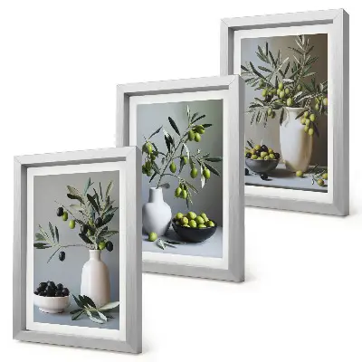 Trittico incorniciato olive in vasi su sfondo di colori tenui