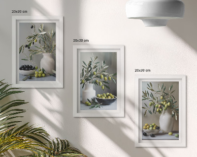 Composizione di 3 quadri Olive in vasi con rami su sfondo grigio