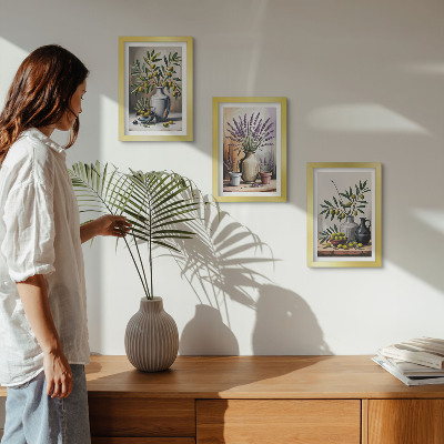 Trittico incorniciato Fiori e olive in vasi su uno sfondo chiaro