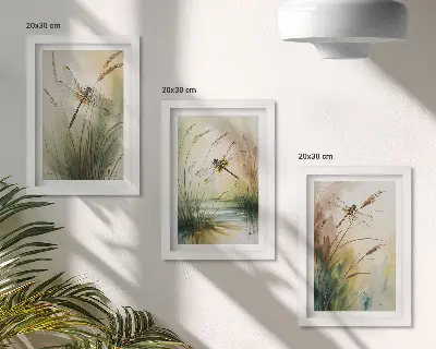 Composizione di 3 quadri con libellule tra l'erba in riva all'acqua in stile pittorico