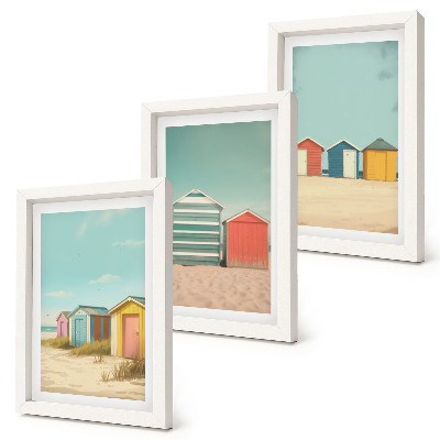 Composizione di 3 quadri Colorate case sulla spiaggia sotto il sole estivo