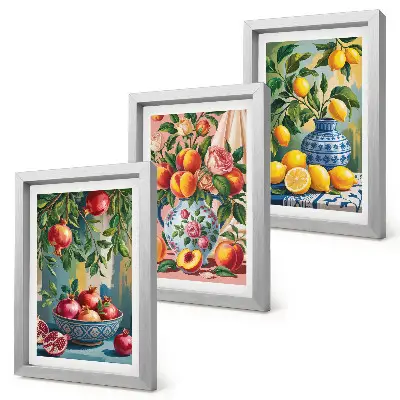 Composizione di 3 quadri con composizioni di frutta con melograni, limoni e pesche