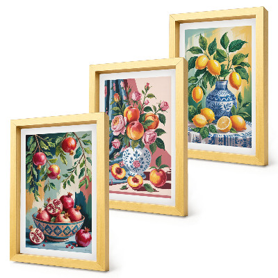 Composizione di 3 quadri Fiori e frutta dipinti in vasi