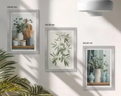 Trittico incorniciato estetica con olive verdi e rami di eucalipto