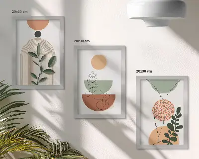 Composizione di 3 quadri con forme astratte e motivi vegetali colorati