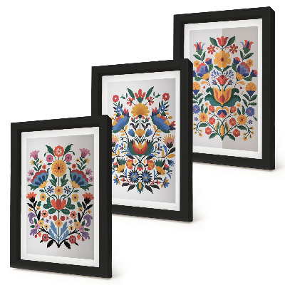 Trittico incorniciato Motivi floreali dai colori intensi su sfondo bianco