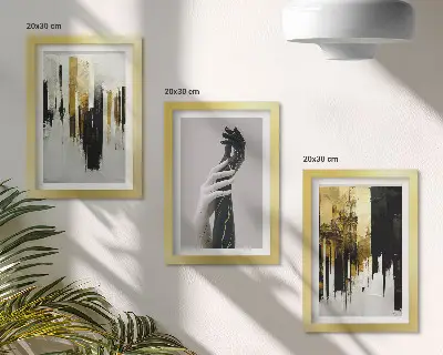 Trittico di quadri motivi di pittura astratta con due mani