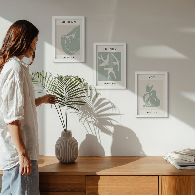 Composizione di 3 quadri Figure astratte di Henri Matisse dai colori tenui