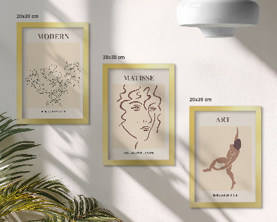 Composizione di 3 quadri Grafica elegante con fiori, volti e figure umane.