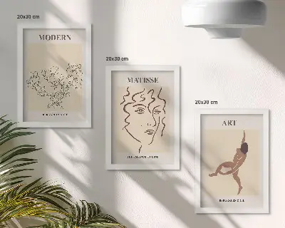 Composizione di 3 quadri con grafica elegante raffigurante fiori, volti e figure umane