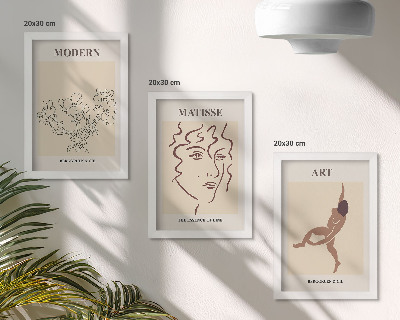 Composizione di 3 quadri Grafica elegante con fiori, volti e figure umane.