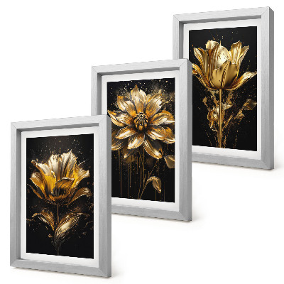 Composizione di 3 quadri Fiori in diverse tonalità di giallo su sfondo scuro