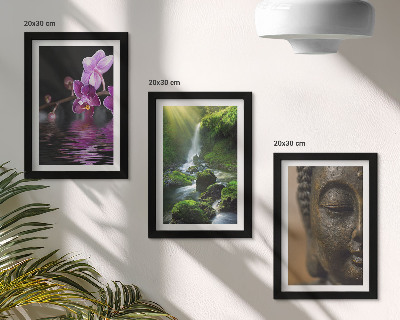 Trittico incorniciato Fiori nella cascata d'acqua con rocce verdi Buddha