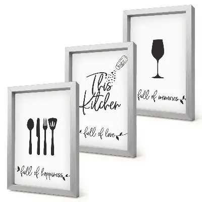Trittico incorniciato con modelli di utensili da cucina e iscrizioni decorative