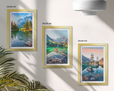 Composizione di 3 quadri Laghi di montagna con acqua e paesaggi naturali circostanti