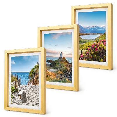 Composizione di 3 quadri Vista del faro, della spiaggia, delle montagne e dei fiori