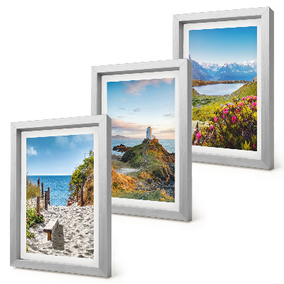 Composizione di 3 quadri Vista del faro, della spiaggia, delle montagne e dei fiori