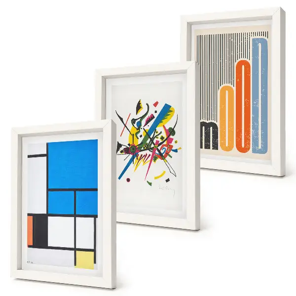 Composizione di 3 quadri con forme geometriche astratte moderne