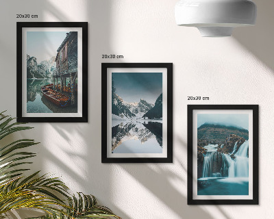 Composizione di 3 quadri Paesaggi montani con cascata e lago