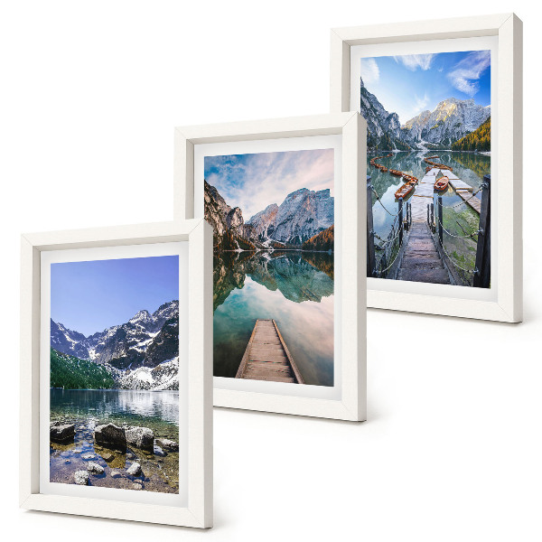 Trittico incorniciato Montagne, laghi e ponti di legno sull'acqua
