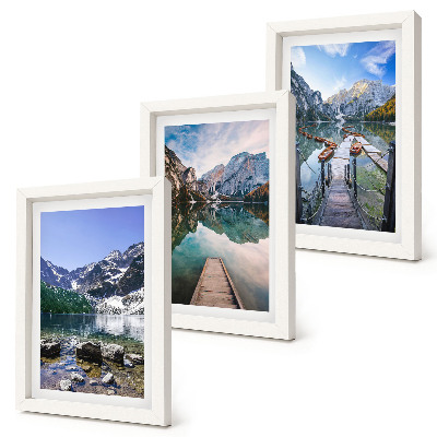 Trittico incorniciato Montagne, laghi e ponti di legno sull'acqua