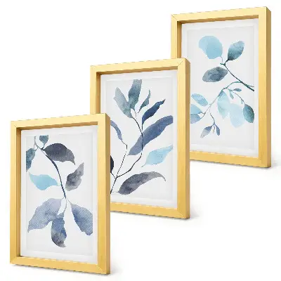 Trittico incorniciato foglie blu su sfondo chiaro in stile acquerello