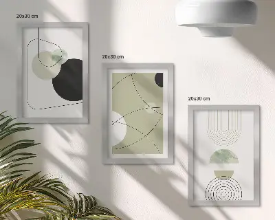 Composizione di 3 quadri con forme astratte in colori tenui