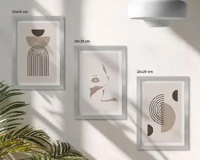 Composizione di 3 quadri con forme geometriche astratte e silhouette del viso