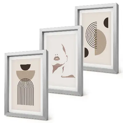 Composizione di 3 quadri con forme geometriche astratte e silhouette del viso