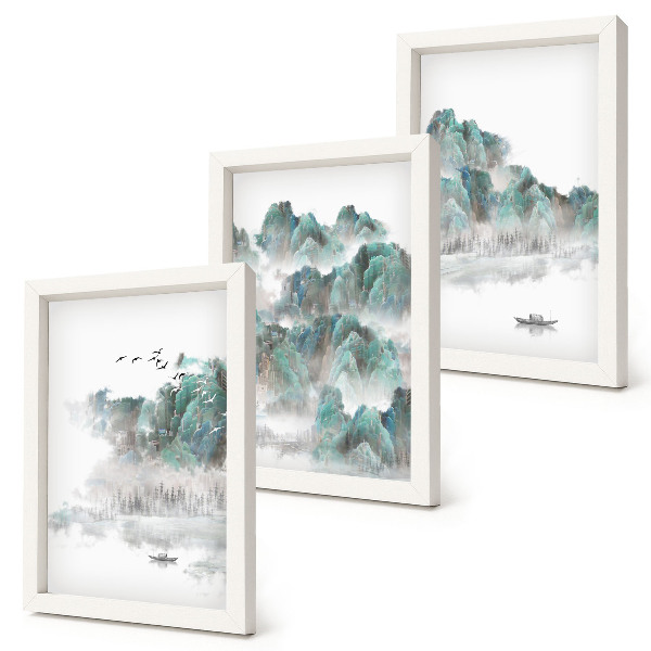 Composizione di 3 quadri Montagne tra le nuvole con uccelli e una barca sull'acqua japandi