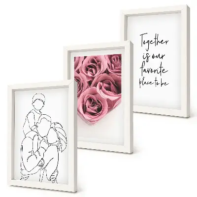 Trittico incorniciato con illustrazione line art di bouquet di rose e scritta casa