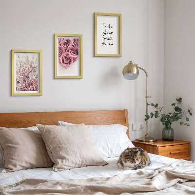 Composizione di 3 quadri Fiori e mazzi di rose con una scritta fatta in casa