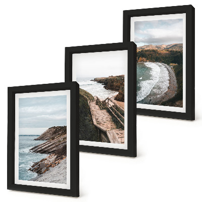 Composizione di 3 quadri Panorami marini con scogliere e paesaggi costieri.