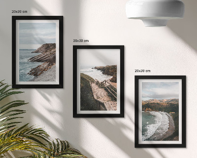 Composizione di 3 quadri Panorami marini con scogliere e paesaggi costieri.