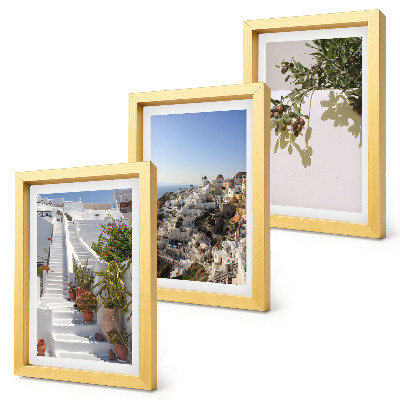 Trittico incorniciato Scale bianche a Santorini con vista sulla città
