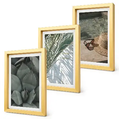 Trittico incorniciato con piante tropicali e dettagli da vacanza estiva
