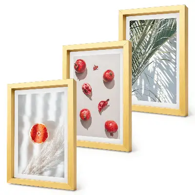 Composizione di 3 quadri con soggetti di vacanze, frutti tropicali e foglie di palma