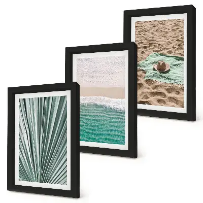 Composizione di 3 quadri con panorami di vacanze estive sulla spiaggia in riva al mare