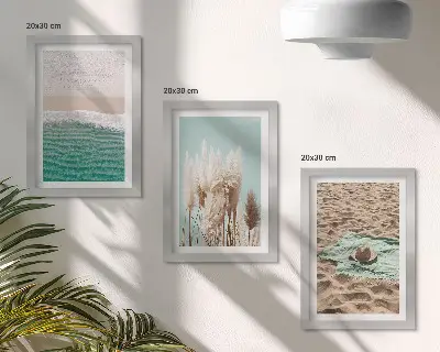 Trittico incorniciato con stampa di spiaggia, onde, erba, cappello, sabbia, relax e natura
