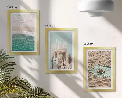 Trittico incorniciato con stampa di spiaggia, onde, erba, cappello, sabbia, relax e natura