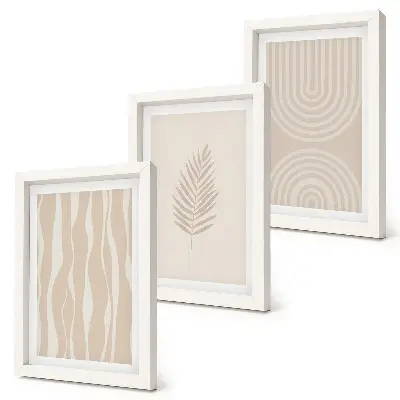 Trittico incorniciato con fantasie nei toni del beige e motivi vegetali