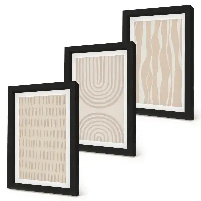 Composizione di 3 quadri con motivi astratti nelle tonalità del beige e del bianco