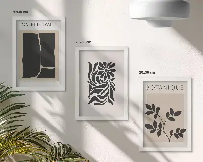 Trittico incorniciato con motivi astratti di piante e forme geometriche