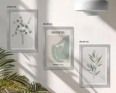 Composizione di 3 quadri con motivi vegetali in delicate tonalità di verde