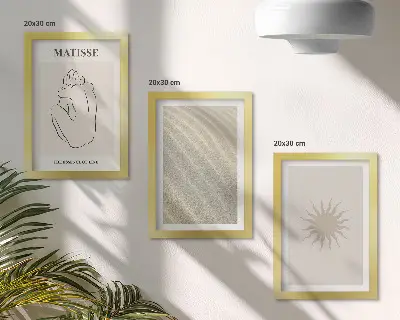 Trittico di quadri linee minimaliste con sabbia, onde e sole