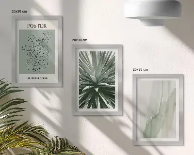Trittico incorniciato con fantasie floreali nelle tonalità del verde e del beige
