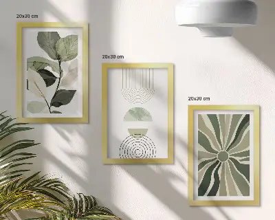 Composizione di 3 quadri con motivi vegetali e forme geometriche verdi